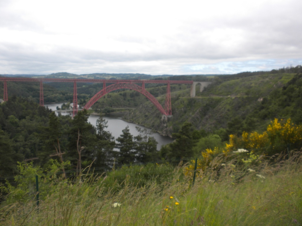 Le viaduc de GARABIT ( Eiffel G. )