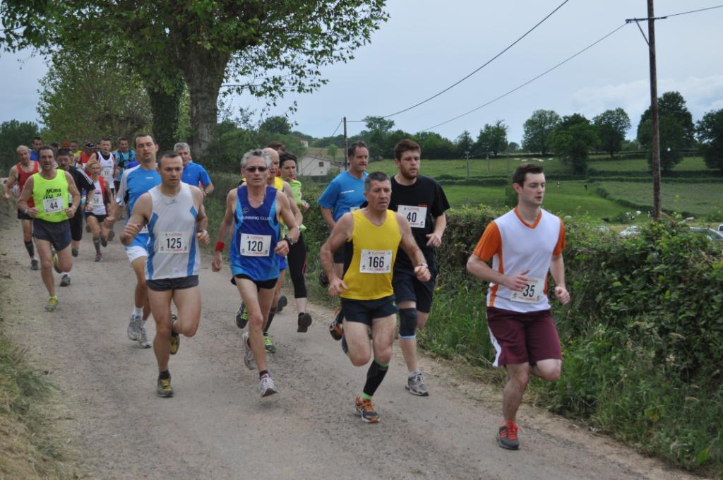 COURSE LA ROHARIE CHARLIEU  8 JUIN 2013 002